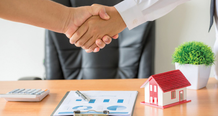 Can I get a no-obligation cash offer if my property needs repairs?